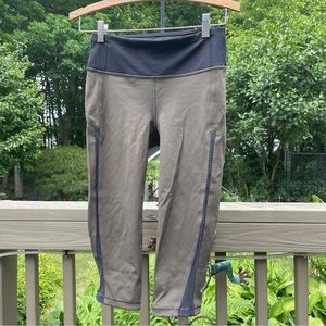 Lululemon Capri Leggings